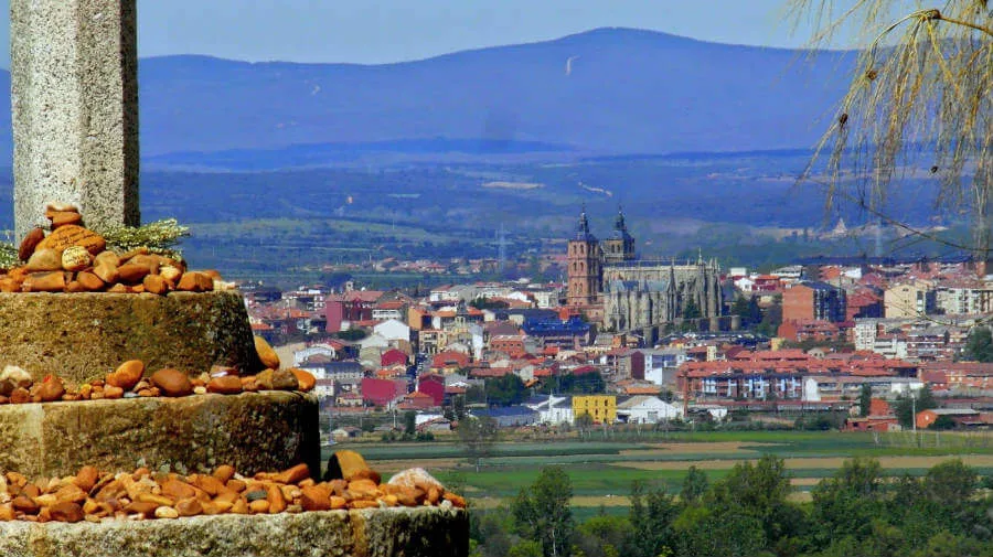 Stage 5: Villadangos del Páramo to Astorga