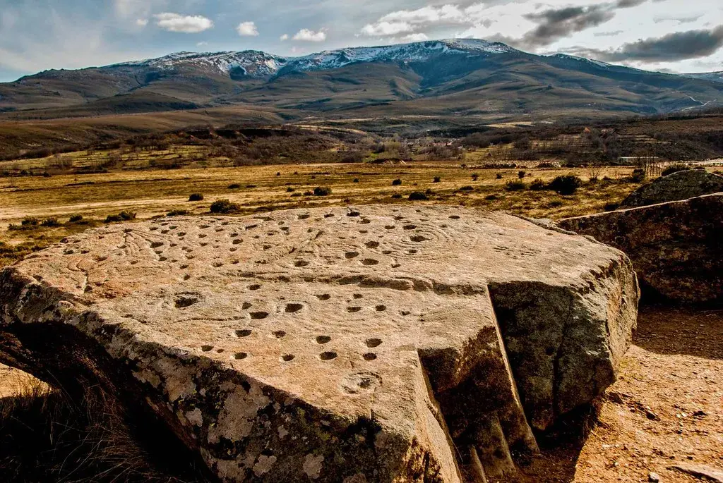 El misterio de los petroglifos de La Maragatería