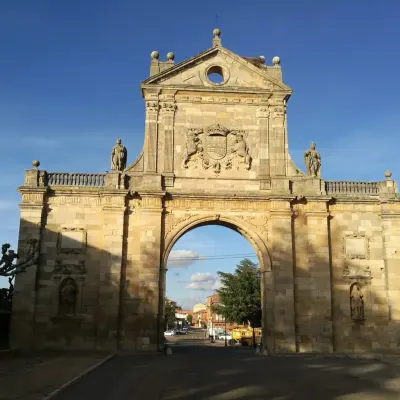 Arco de San Benito, la entrada a Sahagún