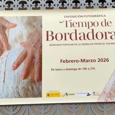 Tiempo de bordadoras: Exposición