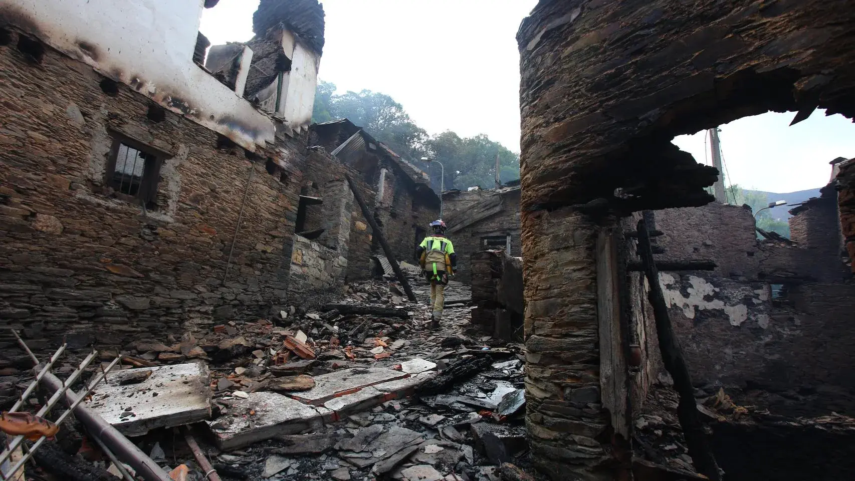 La Junta lanza ayudas para empresas afectadas por incendios forestales
