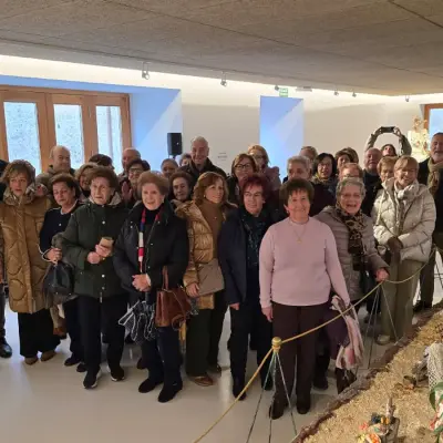 Belén navideño por la Agrupación de Mujeres Damajuanas de Fuenteguinaldo