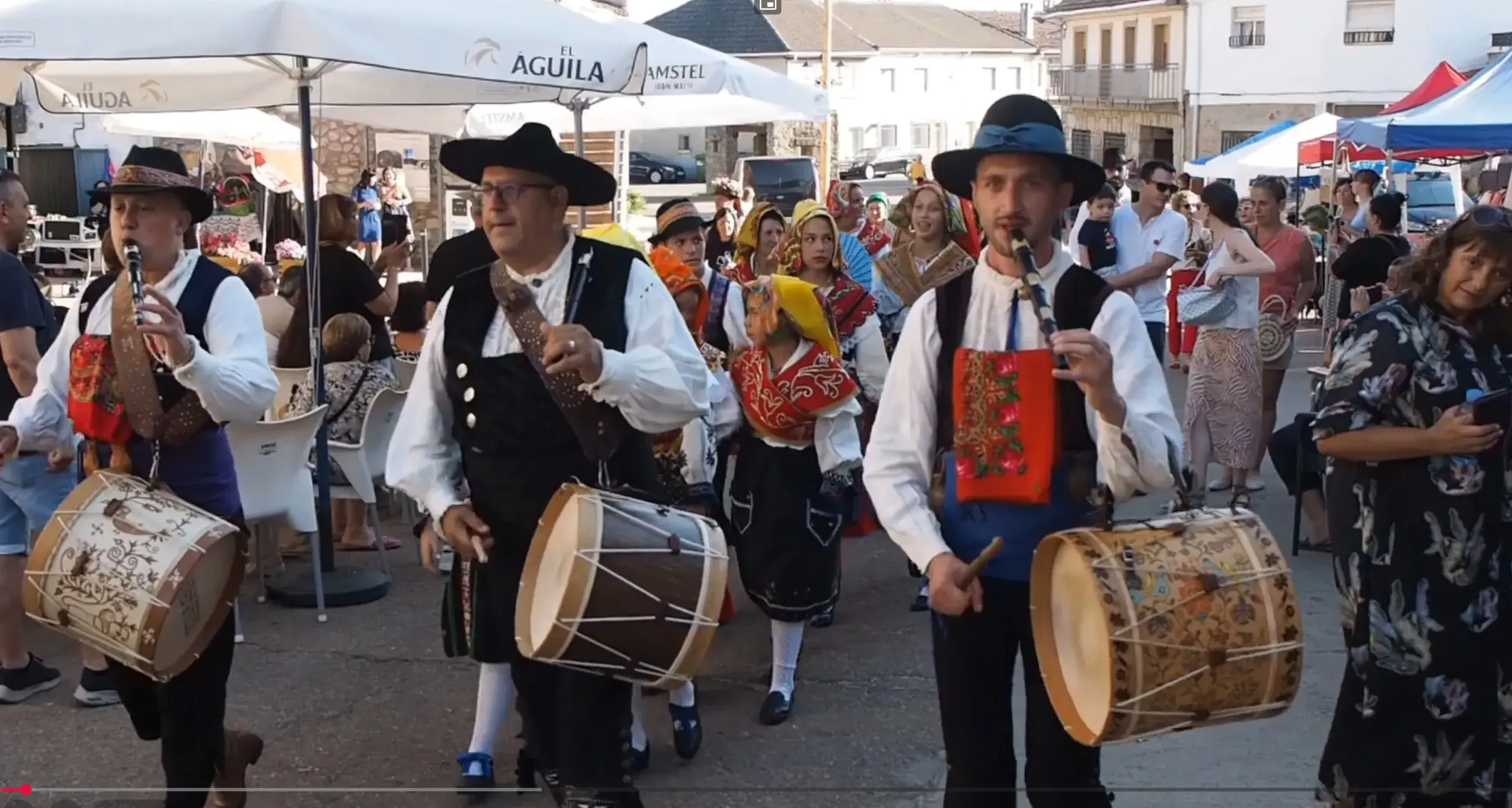 Folclore serrano. Pasacalles
