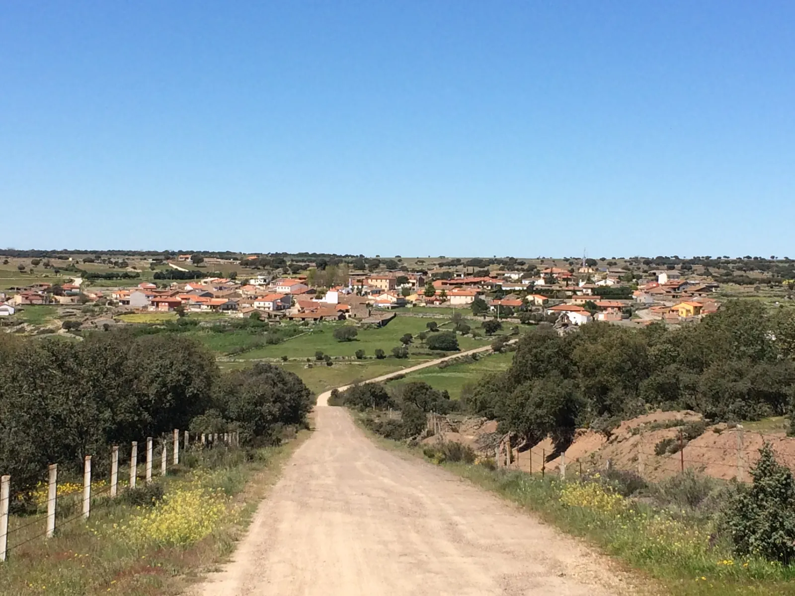 Vista desde el camino de Doñinos