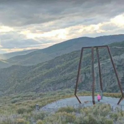 El columpio más alto de España está en el Bierzo