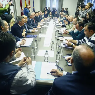 Qué es la "Mesa por León" y por qué no funcionará