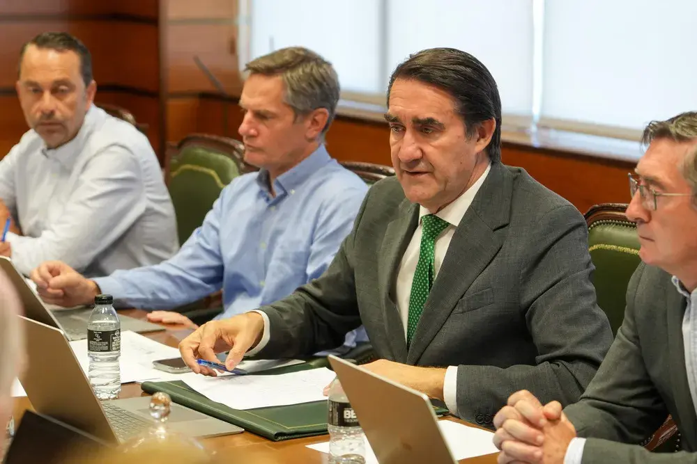Suárez-Quiñones propone aplicar el modelo forestal de Soria en la Región Leonesa
