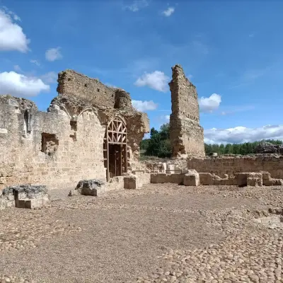 El monasterio de San Pedro de Eslonza: historia, esplendor, ruina y legado