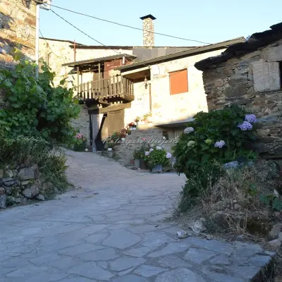 Santa Cruz de los Cuérragos, pueblo típico