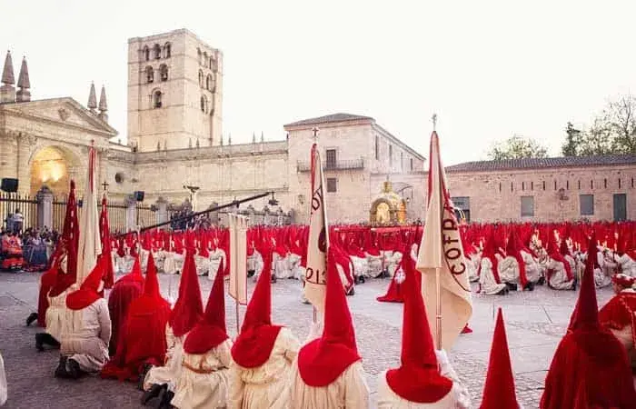 9 destinos para vivir la Semana Santa en la región leonesa