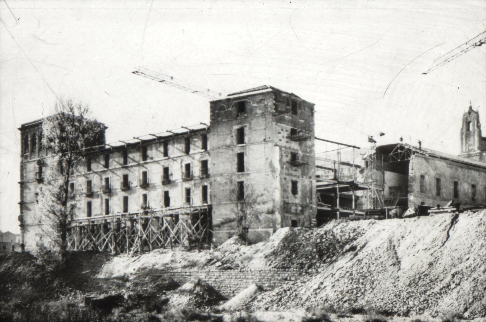 Inauguración del Hostal San Marcos de León – 1965